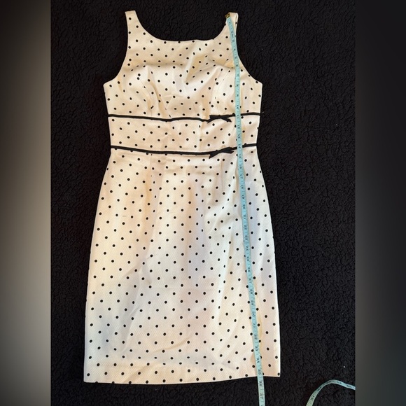 Carmen Marc Valvo White and Black Dotted Mini Dress - Picture 5 of 10